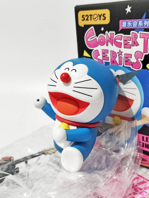 Doraemon-Concert-Series-Bass-Player-Blind-Box-Miniso-06