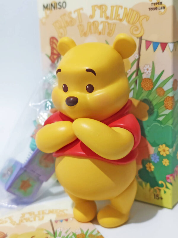 Winnie-The-Pooh-Surprise-Box-Best-Friends-Party-Blind-Box-Series-Original-Disney-Miniso2