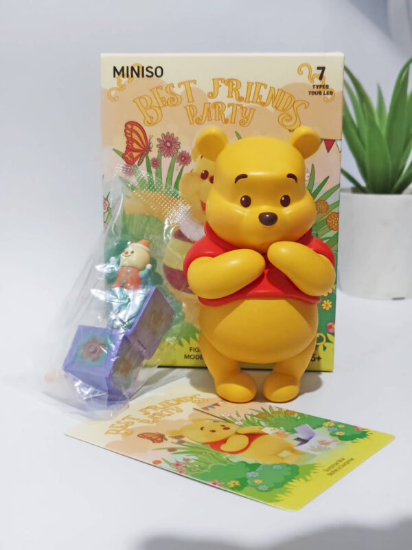 Winnie-The-Pooh-Surprise-Box-Best-Friends-Party-Blind-Box-Series-Original-Disney-Miniso3